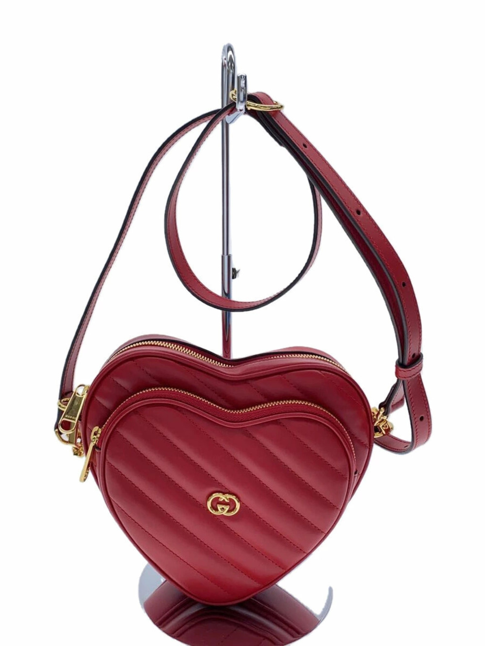 Gucci Interlocking G Heart shoulder bag quilted Leather RED - Picture 1 of 6